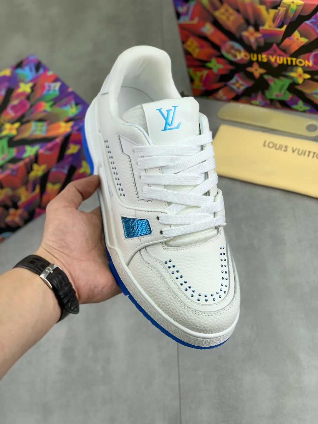 Men's men's shoes 💰P580 new style 💶【LOUIS VUITTON) (original order) new style 🍀LV Louis Vuitton *——LV classic trendy shoes! Made of imported original cowhide and water-dyed cowhide lining. The latest original wear-resistant rubber combination outsole! High quality products! Multiple colors available, code number: 38-46